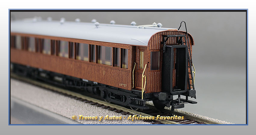 Coche pasajeros madera Largo Recorrido AAfhv-27 - Norte